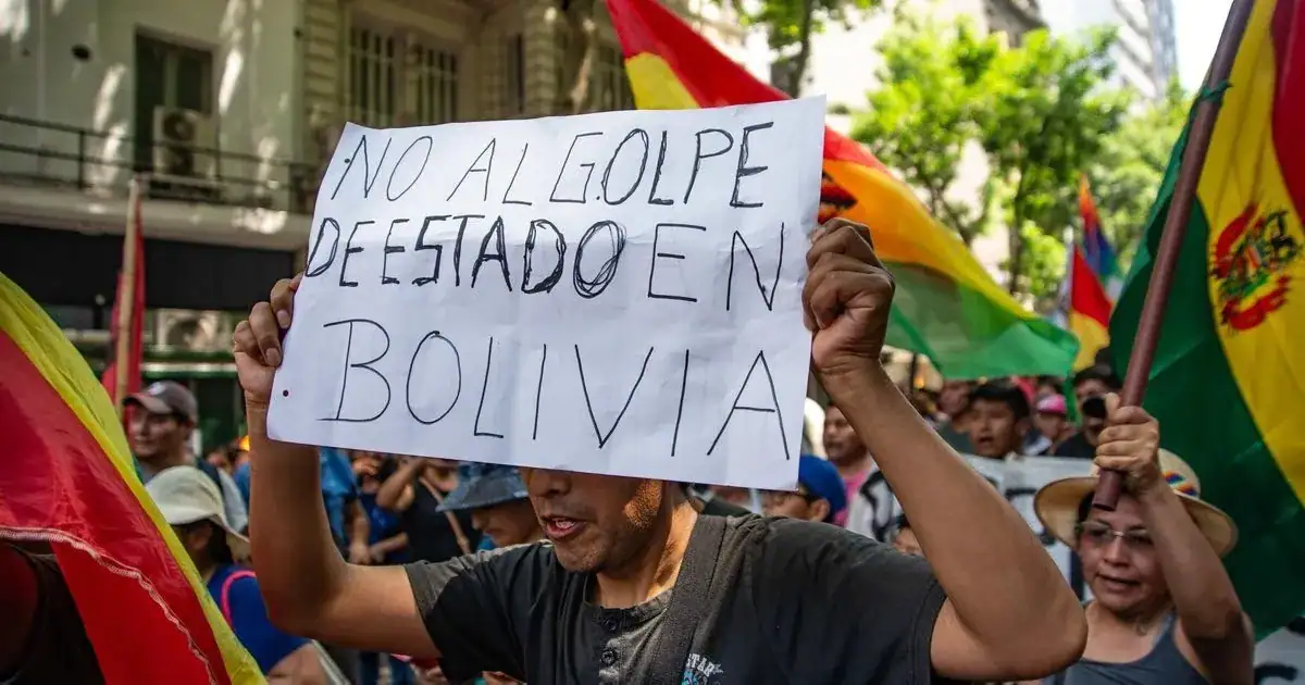 Imagen destacada del artículoSobre la intentona golpista en Bolivia