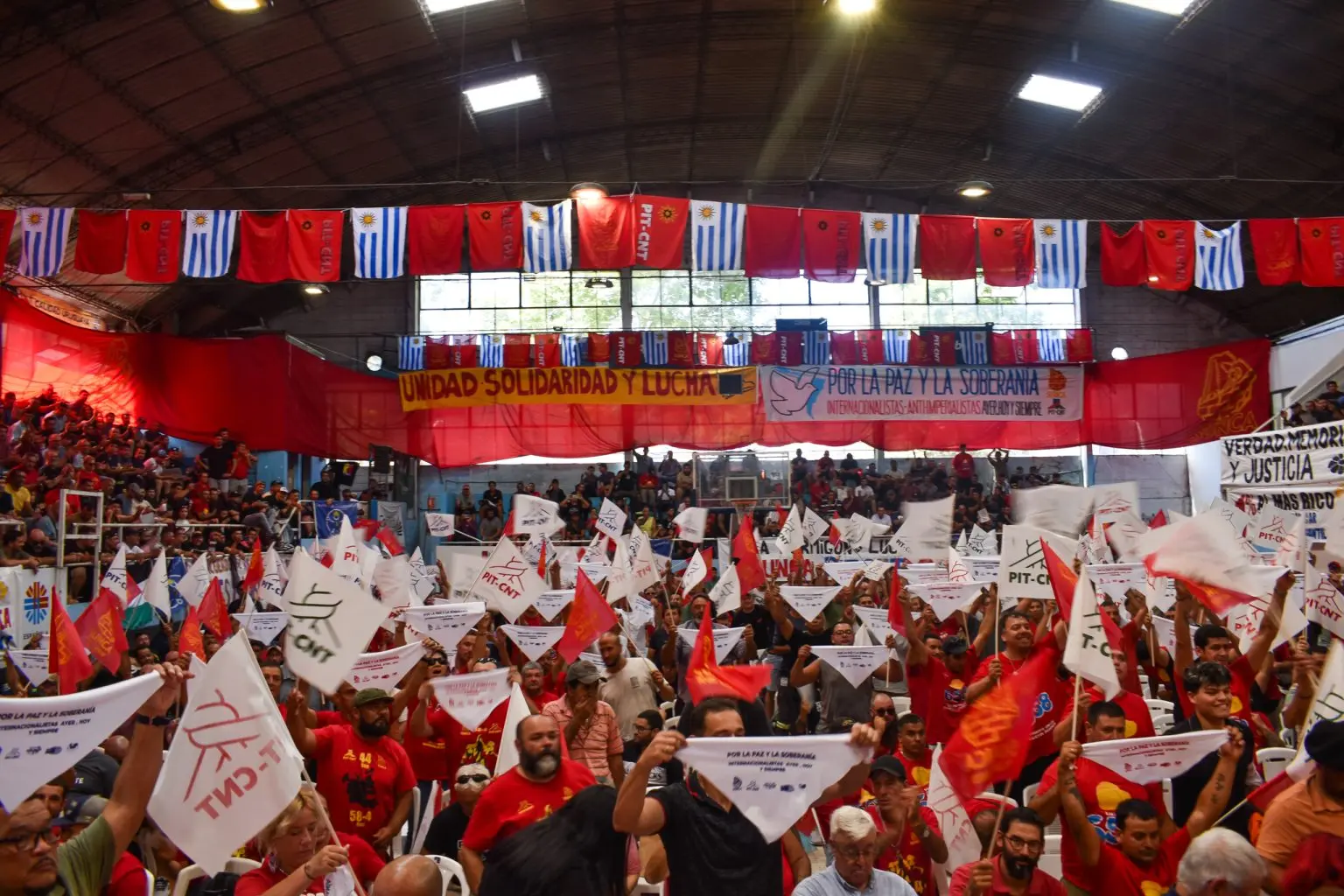 Imagen de publicación titulada Construir organización y unidad