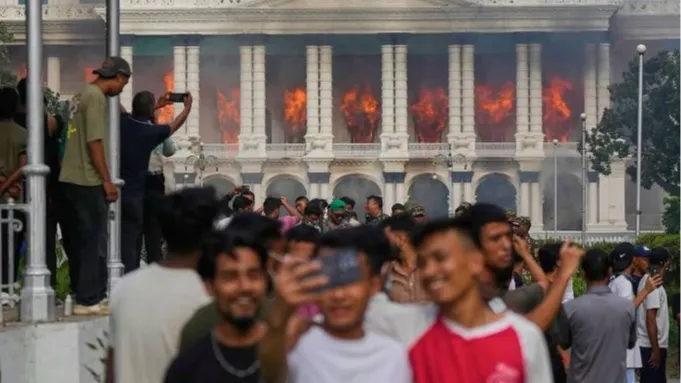 Imagen de publicación titulada Ojo con Nepal