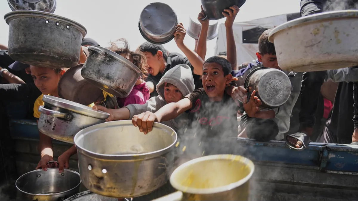 Imagen de publicación titulada La «ayuda» que recibe Gaza es hambruna y masacre